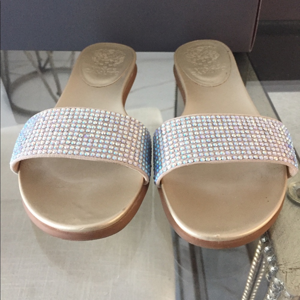 Vince Camuto Slides View 3